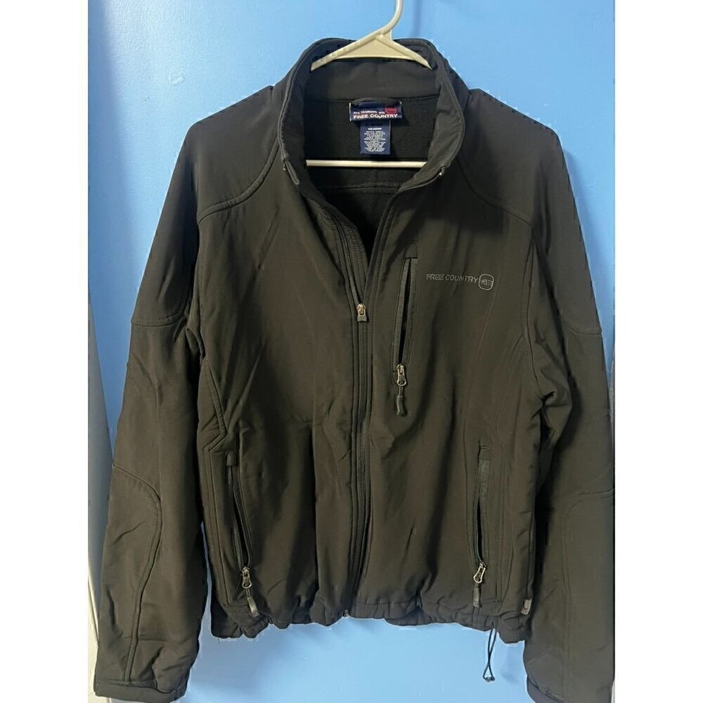 Free Country Mens Medium Black Softshell Jacket With Zippered Pockets & Adjustab